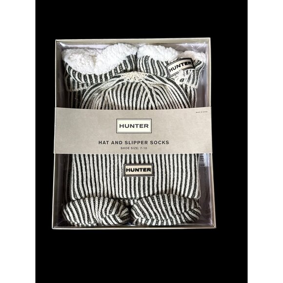 Hunter Accessories - Hunter Striped Hat and Matching Slipper Socks Gift Set Women shoe sizes 7–10 new